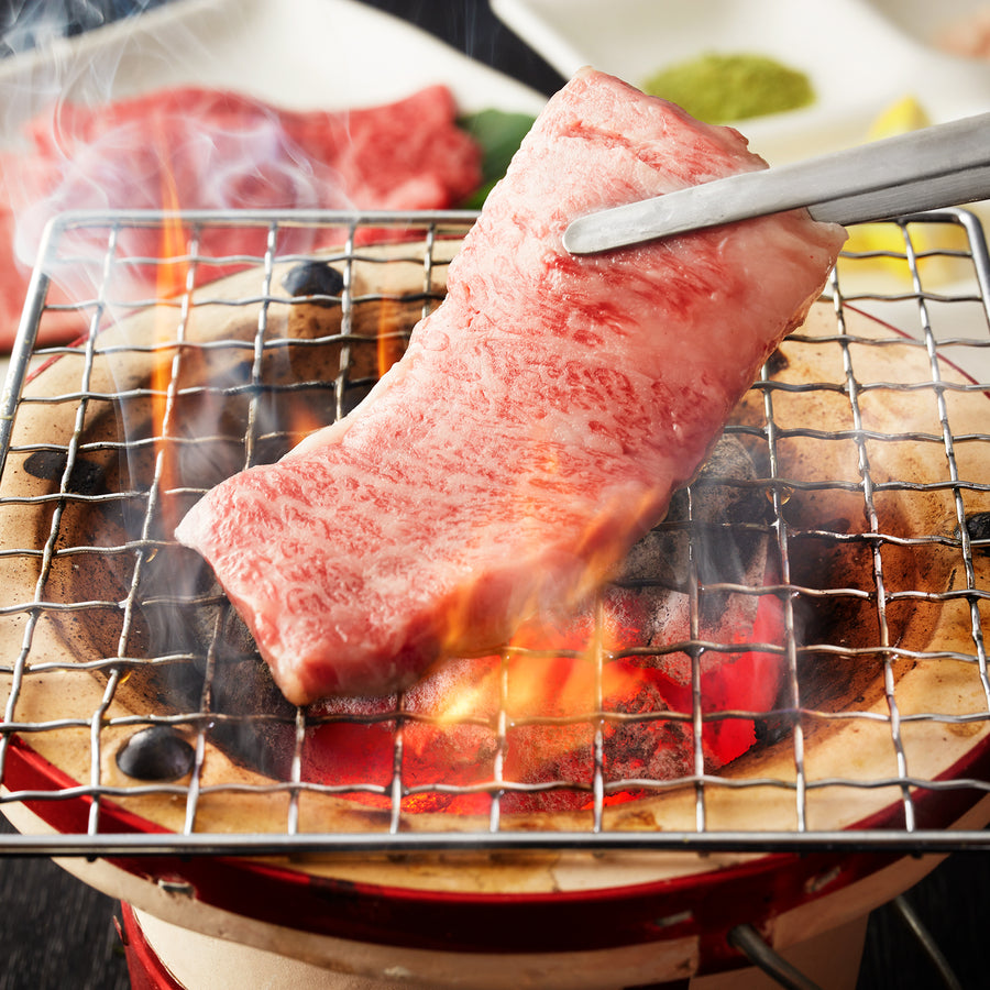 【お肉 ギフト】黒毛和牛 姫路和牛 4等級5等級 肩ロース 焼肉用1kg 料理①